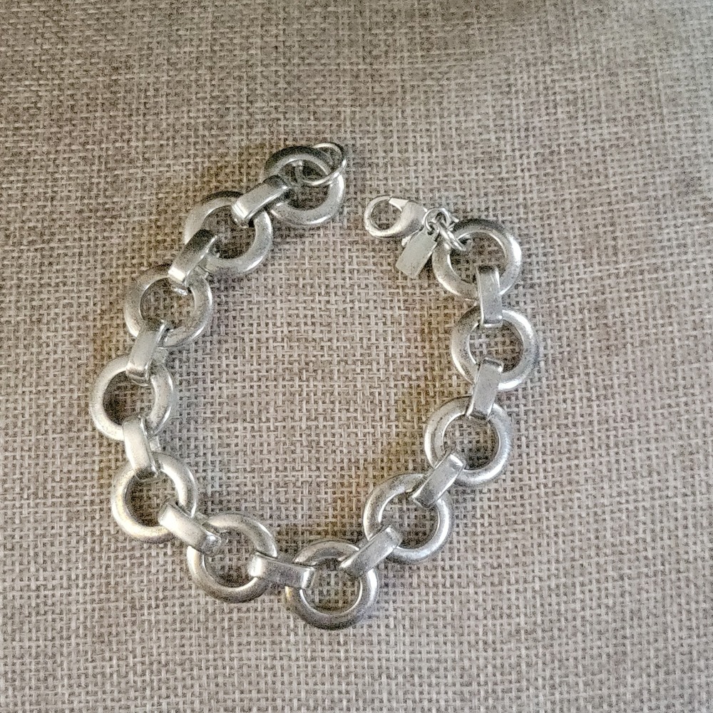 Anne Klein Silver Tone Chunky Round Link Statement Bracelet 7"